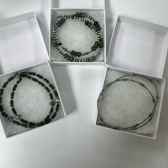 navajo Jewelry - Navajo pearl neckalces